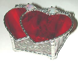 G-0024-RD DOULE RED HEART JEWELRY BOX      box